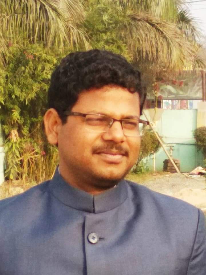 Photo of Dr Shyam Nandan